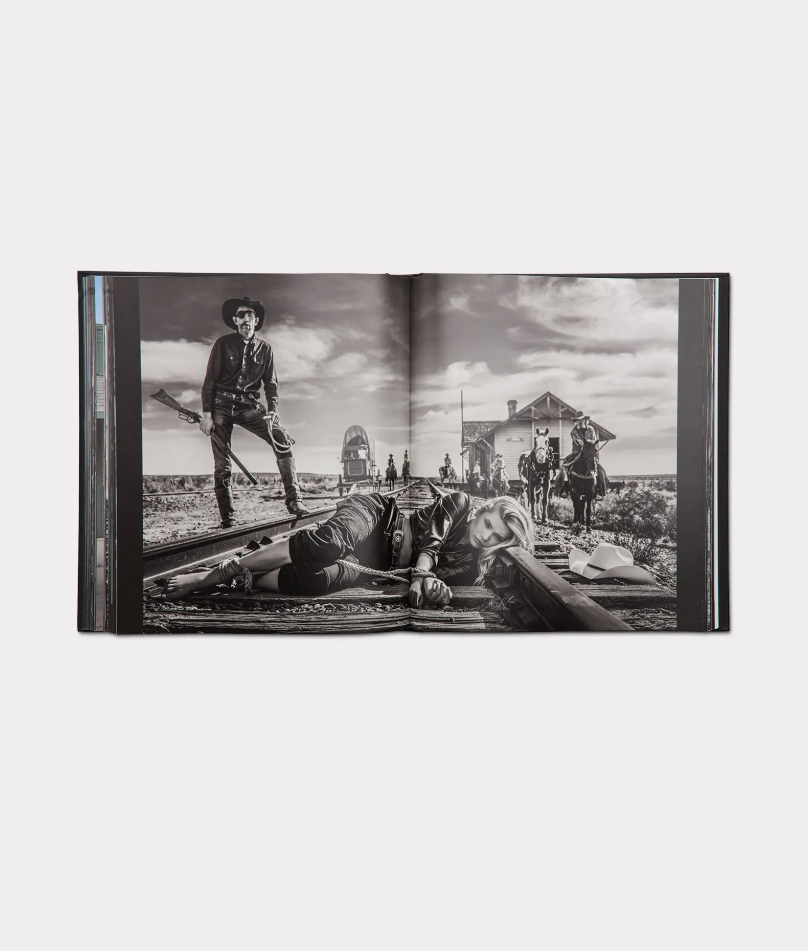 Women Lucchese Books|Books*David Yarrow Story Telling Book