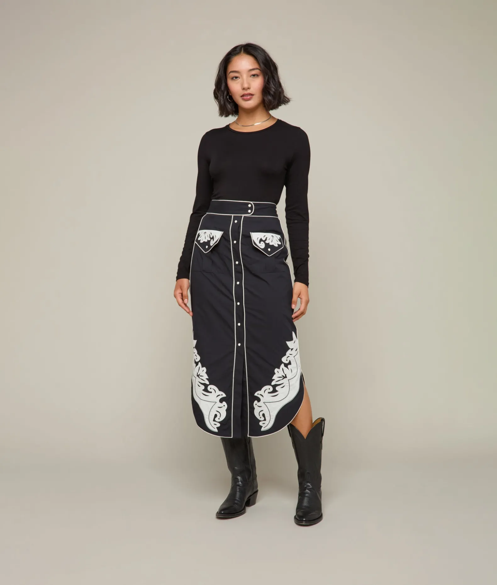 Women Lucchese Bottoms*Shenadoah Skirt